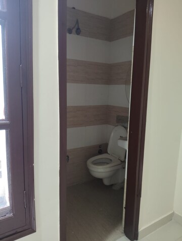 3 BHK Builder Floor For Rent in Dhakoli