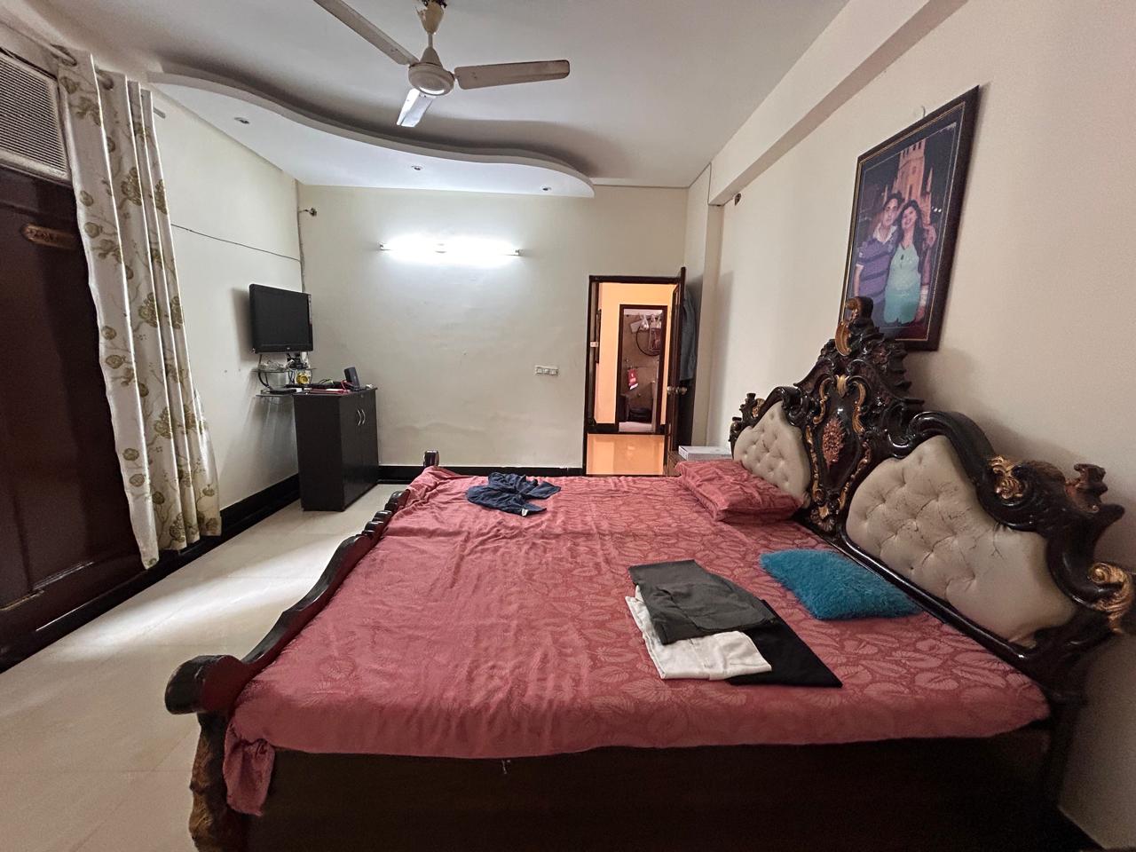 3 BHK Apartment For Rent in Golden Sand Apartments