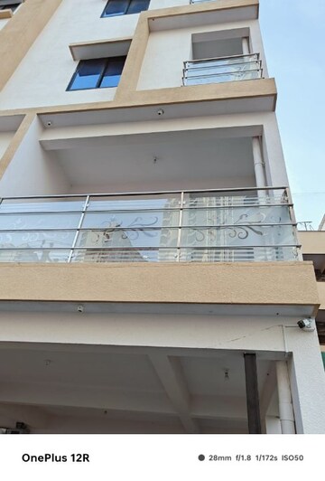 Furnished Amenities in 5 BHK Independent House at Varthur – for Sale