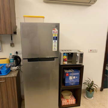 Furnished Amenities in 1 BHK Builder Floor at Boutique Residential Apartments N-136, Panchsheel Park – for Rent