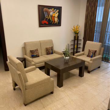 Living Room in 1 BHK Builder Floor at Boutique Residential Apartments N-136, Panchsheel Park – for Rent