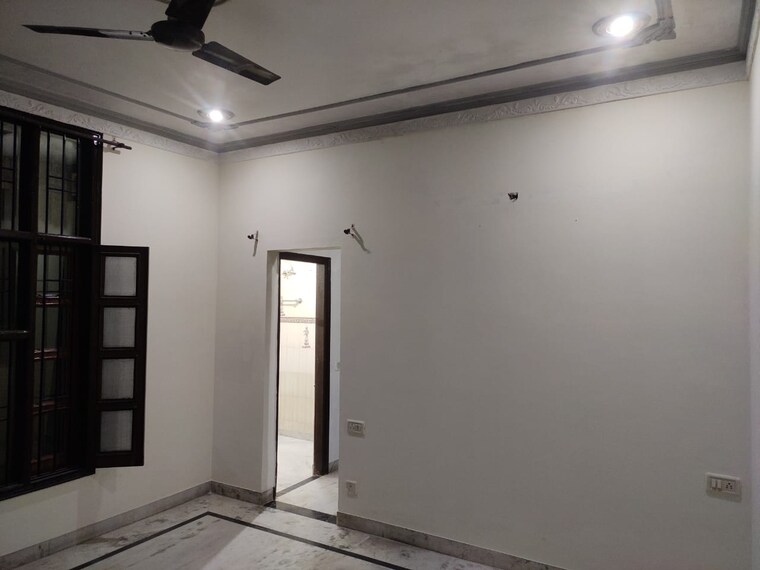 Room, ambala highway 6 Bedroom 1850 Sq.Ft. Independent House In Ambala Highway Zirakpur 9148231
