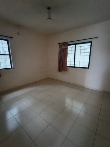 Room in 2 BHK Apartment at Pearl Palladium, Pimple Saudagar – for Sale