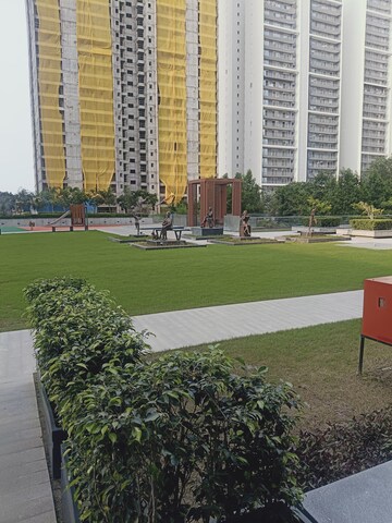 3 BHK Apartment – Exterior View View at Sector 43 - for Rent