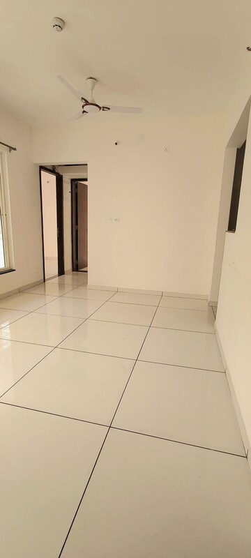 Room in 2 BHK Apartment at Vilas Javdekar Yashwin Encore, Wakad – for Rent