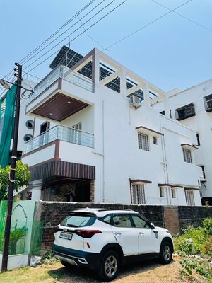 4 BHK Independent House For Sale in Somalwada