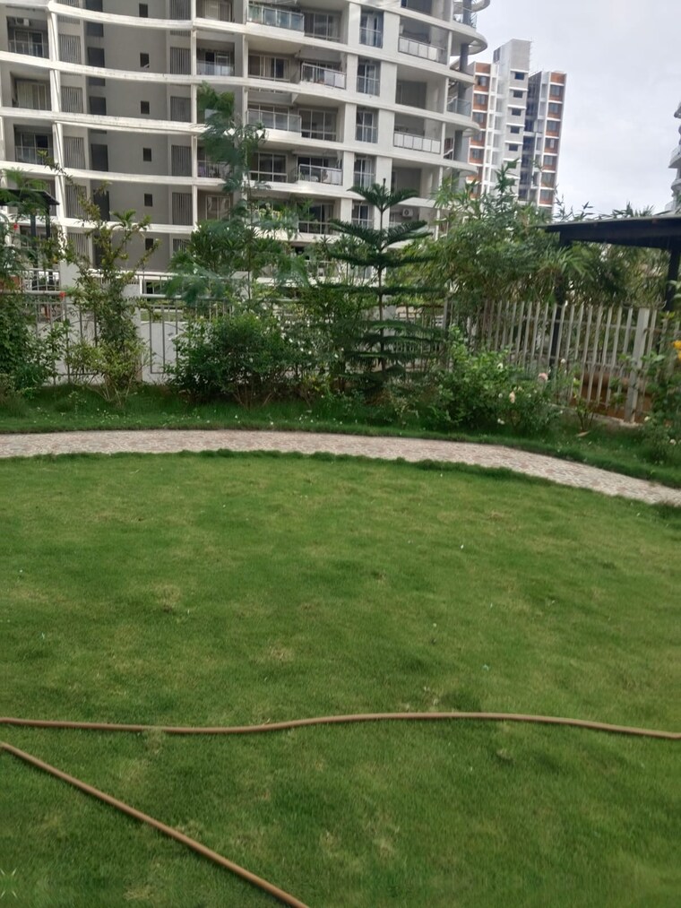 Garden, goel-ganga-liviano 2 Bedroom 2869 Sq.Ft. Apartment In Kharadi Pune 9148329