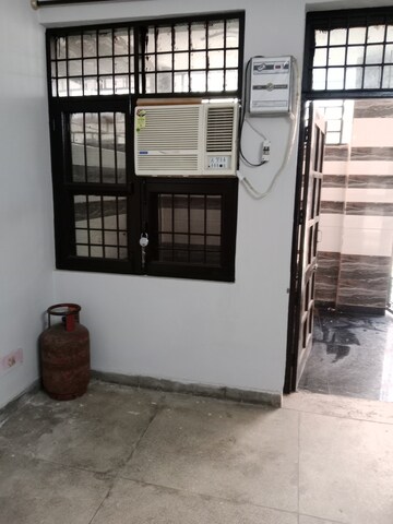 Room in 2 BHK Builder Floor at Sector 24 – for Rent