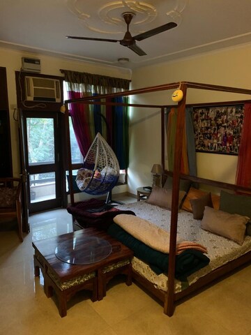 Living Room in 3.5 BHK Builder Floor at RWA Apartments Sector 50, Sector 50 – for Rent
