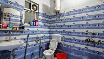 Bathroom in 2 BHK Builder Floor at RWA Apartments Sector 50, Sector 50 – for Rent