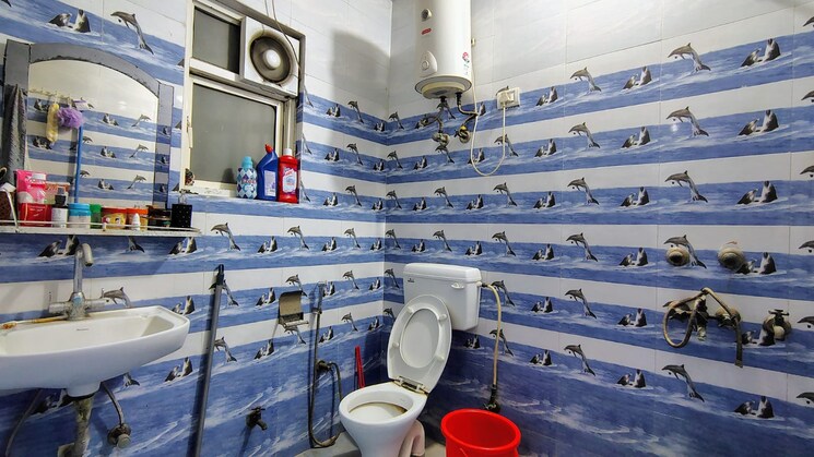 Bathroom, rwa-apartments-sector-50 2 Bedroom 162 Sq.Mt. Builder Floor In Sector 50 Noida 9148400