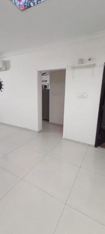 Room in 3 BHK Apartment at Rajapushpa Atria, Gachibowli – for Rent