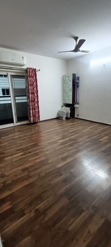 Room in 3 BHK Apartment at Rajapushpa Atria, Gachibowli – for Rent