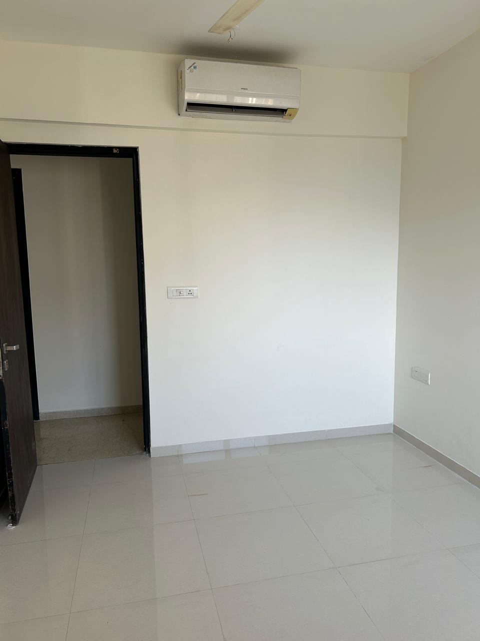 3 BHK Apartment For Rent in Lodha Splendora