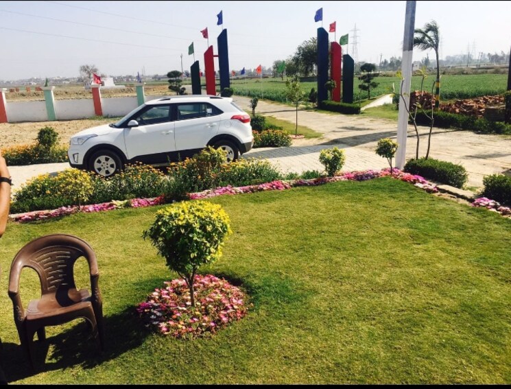 Garden, core-city-plot  100 Sq.Yd. Plot In Dasna Ghaziabad 9148447