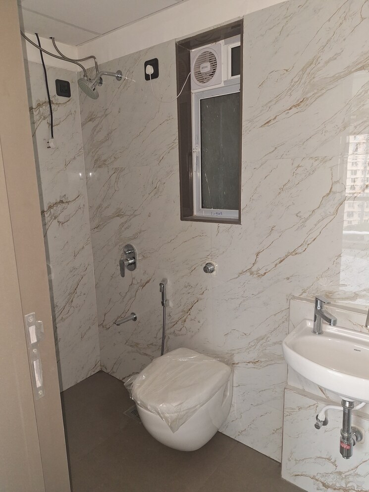 Bathroom, rajshree-fifty-five-east 2 Bedroom 488 Sq.Ft. Apartment In Ghatkopar East Mumbai 9148445