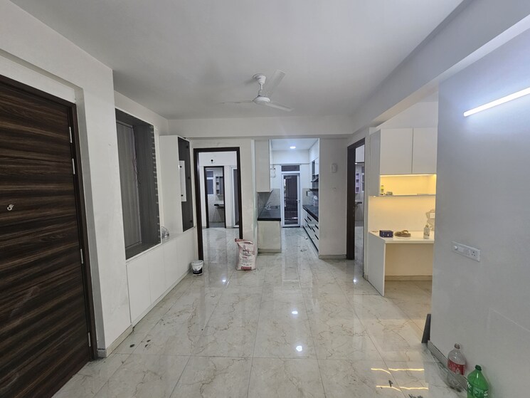 Room, smart-world-gems 2.5 Bedroom 1103 Sq.Ft. Apartment In Sector 89 Gurgaon 9148472