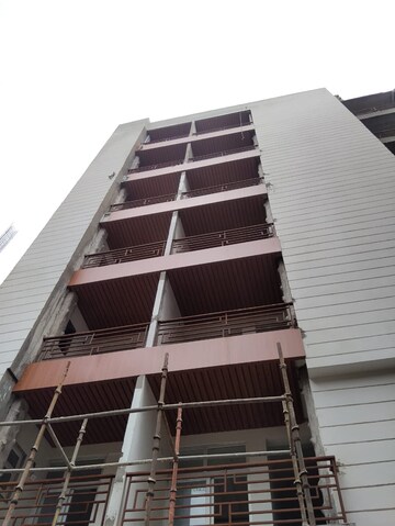 Staircase in 2 BHK Builder Floor at Sunshine Apartments Sector 73, Sector 73 – for Sale