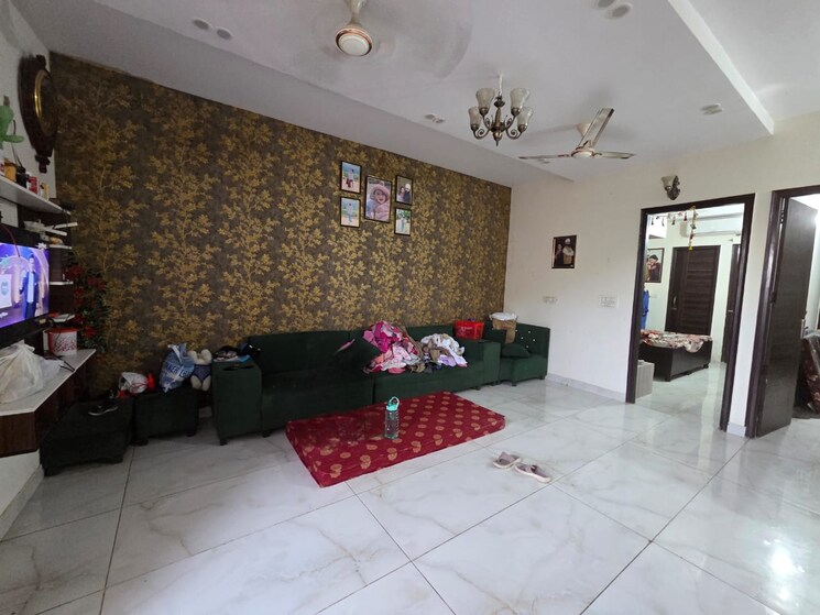 Living Room, ambala highway 2 Bedroom 100 Sq.Yd. Apartment In Ambala Highway Zirakpur 9148486