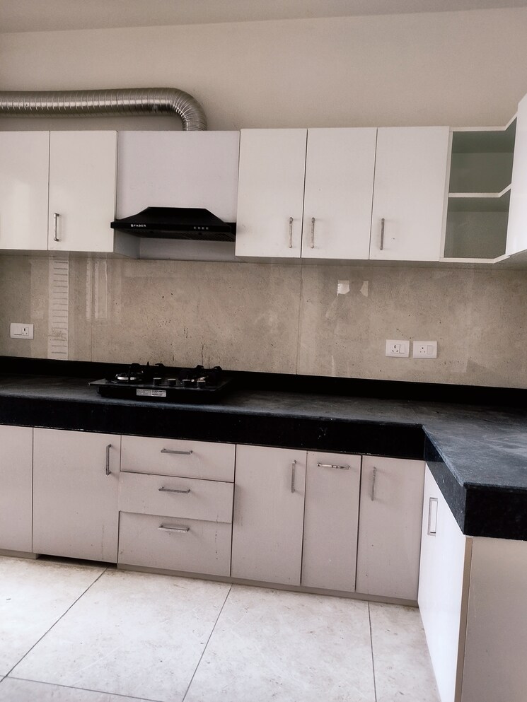 Kitchen, rishita-manhattan 3.5 Bedroom 1865 Sq.Ft. Apartment In Gomti Nagar Lucknow 9148494