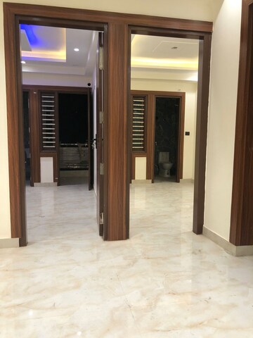 Room in 2 BHK Builder Floor at Palm Residency Chhatarpur, Chattarpur – for Rent
