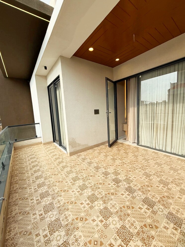  Parking, vaishali nagar 4 Bedroom 4200 Sq.Ft. Independent House In Vaishali Nagar Jaipur 9148528