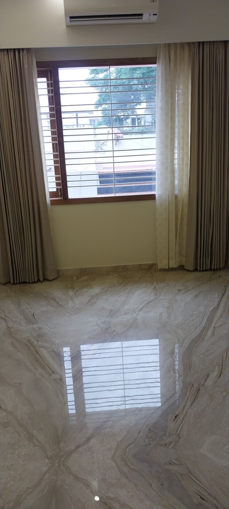 Room, banashankari 3 Bedroom 2200 Sq.Ft. Apartment In Banashankari Bangalore 9148561