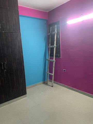 Room in 1 BHK Builder Floor at Arsh Green Heights, Gaur City 1 – for Rent