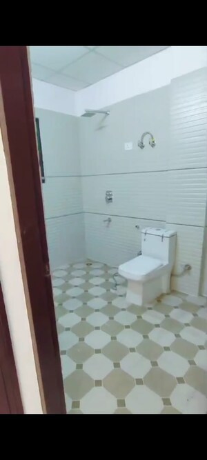 Bathroom in 4 BHK Villa at Sector 10 Greater Noida – for Sale