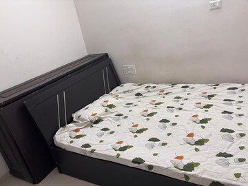 Bedroom in 2 BHK Apartment at Puranik Abitante, Bavdhan – for Rent