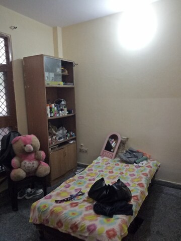 Furnished Amenities in 2 BHK Builder Floor at Beta Ii Greater Noida – for Rent