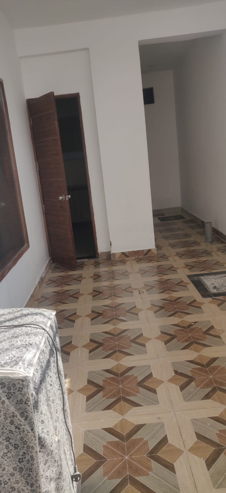 2 BHK Builder Floor For Rent in Sector Beta 2 