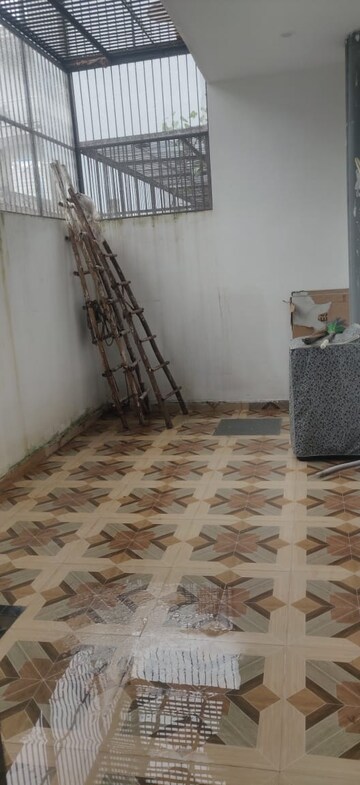 Staircase in 2 BHK Builder Floor at Beta Ii Greater Noida – for Rent