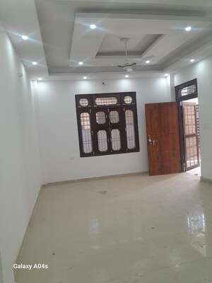 Room in 3 BHK Independent House at Bijnor Road – for Sale