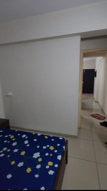 Furnished Amenities in 1 BHK Apartment at Wave Dream Homes, Wave City – for Rent