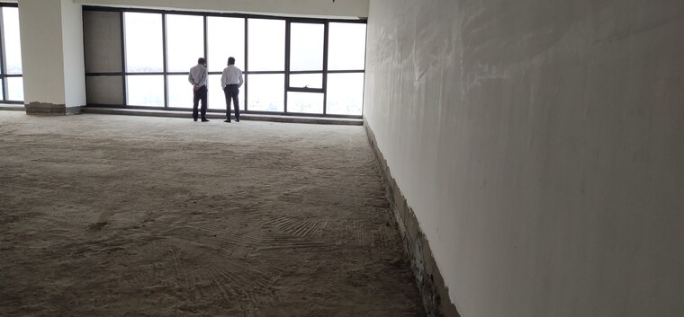 Room, em bypass Commercial Office Space 8160 Sq.Ft. In Em Bypass Kolkata 9148729