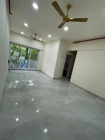 Room in 3 BHK Apartment at JVMS Clermont, Mulund West – for Rent