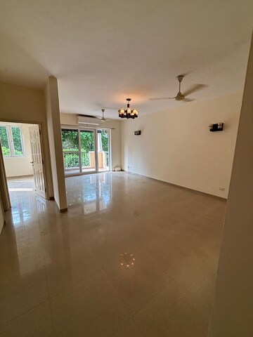 Room in 3 BHK Apartment at Emaar Emerald Estate, Sector 65 – for Rent