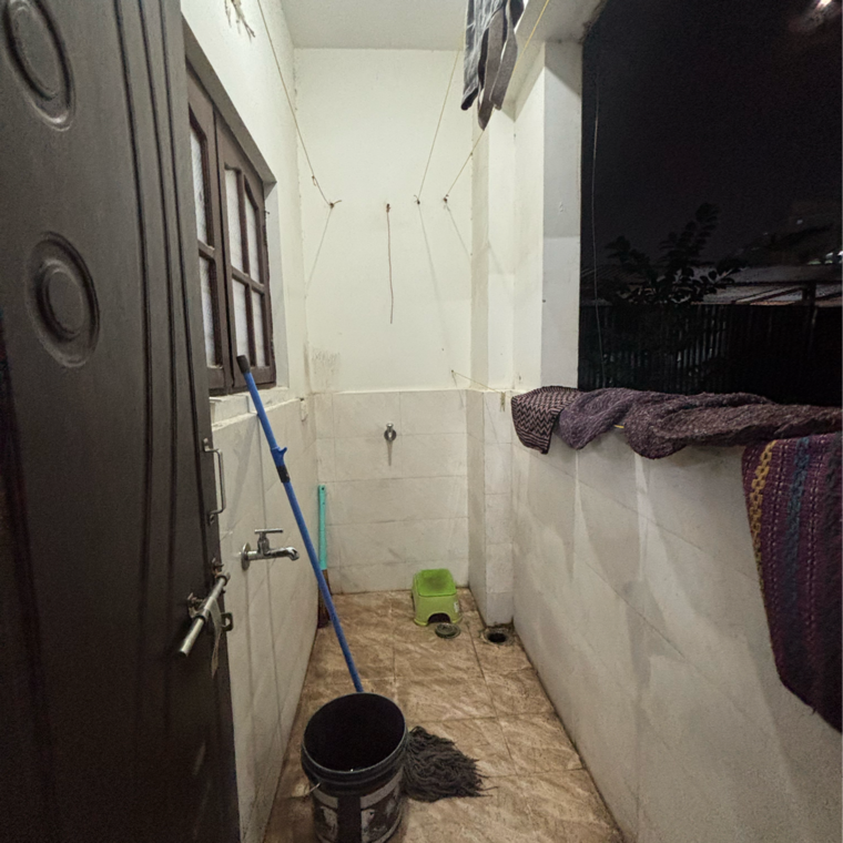 Bathroom, legend-flora-kondapur 1 Bedroom 700 Sq.Ft. Apartment In Masjid Banda Hyderabad 9148755