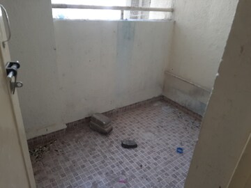 Bathroom in 2 BHK Apartment at Shrinivas Crossover County F Wing, Sinhagad Road – for Sale