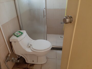 Bathroom in 2 BHK Apartment at Shrinivas Crossover County F Wing, Sinhagad Road – for Sale