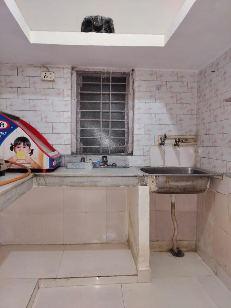 Kitchen, sarita vihar 1 RK 400 Sq.Ft. Apartment In Sarita Vihar Delhi 9148825