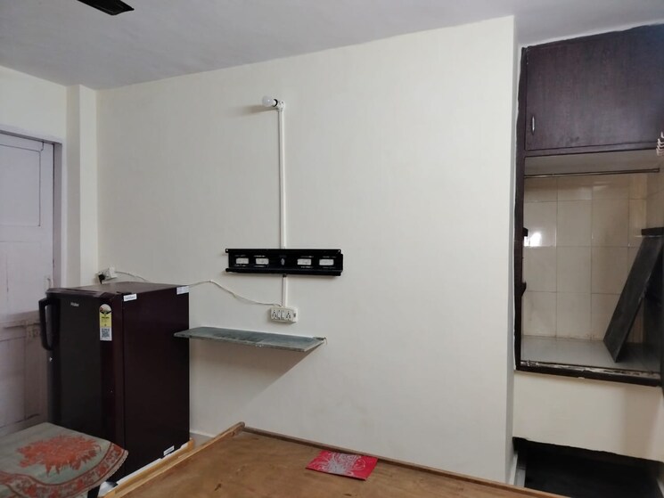 Room, sarita vihar 1 RK 400 Sq.Ft. Apartment In Sarita Vihar Delhi 9148825
