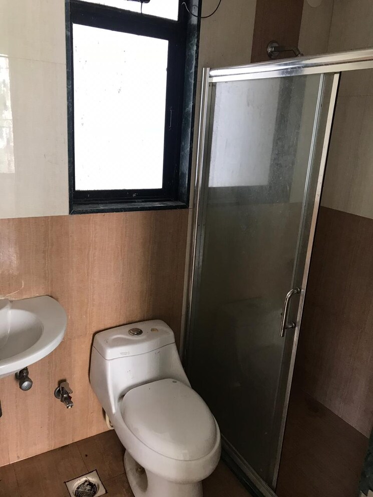 Bathroom, crossover-county 2 Bedroom 1000 Sq.Ft. Apartment In Nanded Pune 9148830