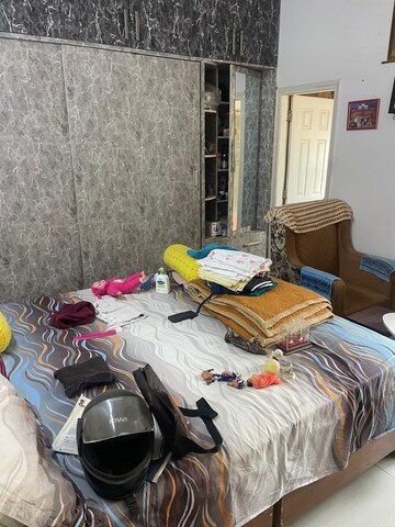 Bedroom in 4 BHK Villa at Paramount Golfforeste, Zeta I Greater Noida – for Rent