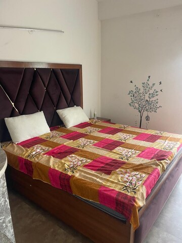 Bedroom in 4 BHK Villa at Paramount Golfforeste, Zeta I Greater Noida – for Rent