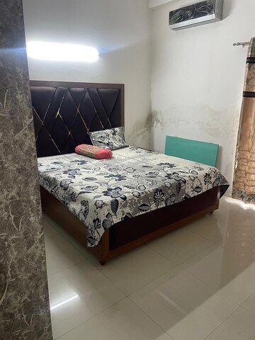 Bedroom in 4 BHK Villa at Paramount Golfforeste, Zeta I Greater Noida – for Rent