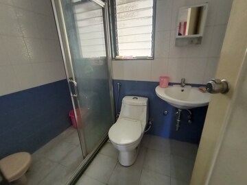 Team Area in 2 BHK Apartment at Shrinivas Crossover County F Wing, Sinhagad Road – for Sale