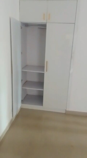 Furnished Amenities in 3 BHK Apartment at Puri Vip Floors, Sector 81 – for Rent