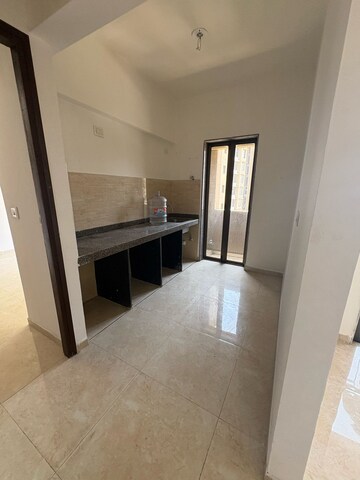 Room in 1 BHK Apartment at Sunteck Maxxworld, Tivri – for Rent